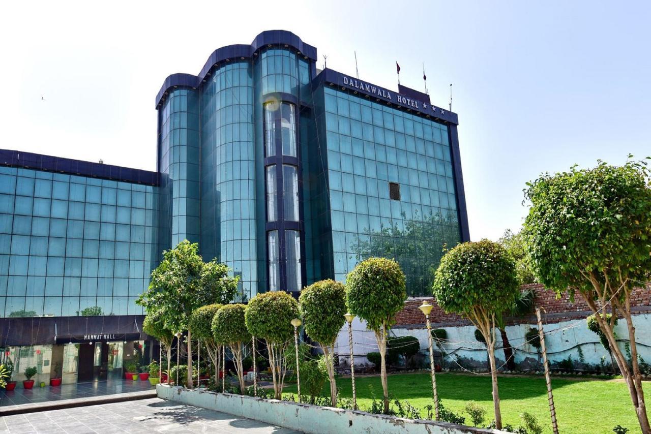 Dalamwala Hotel Jind Exteriér fotografie