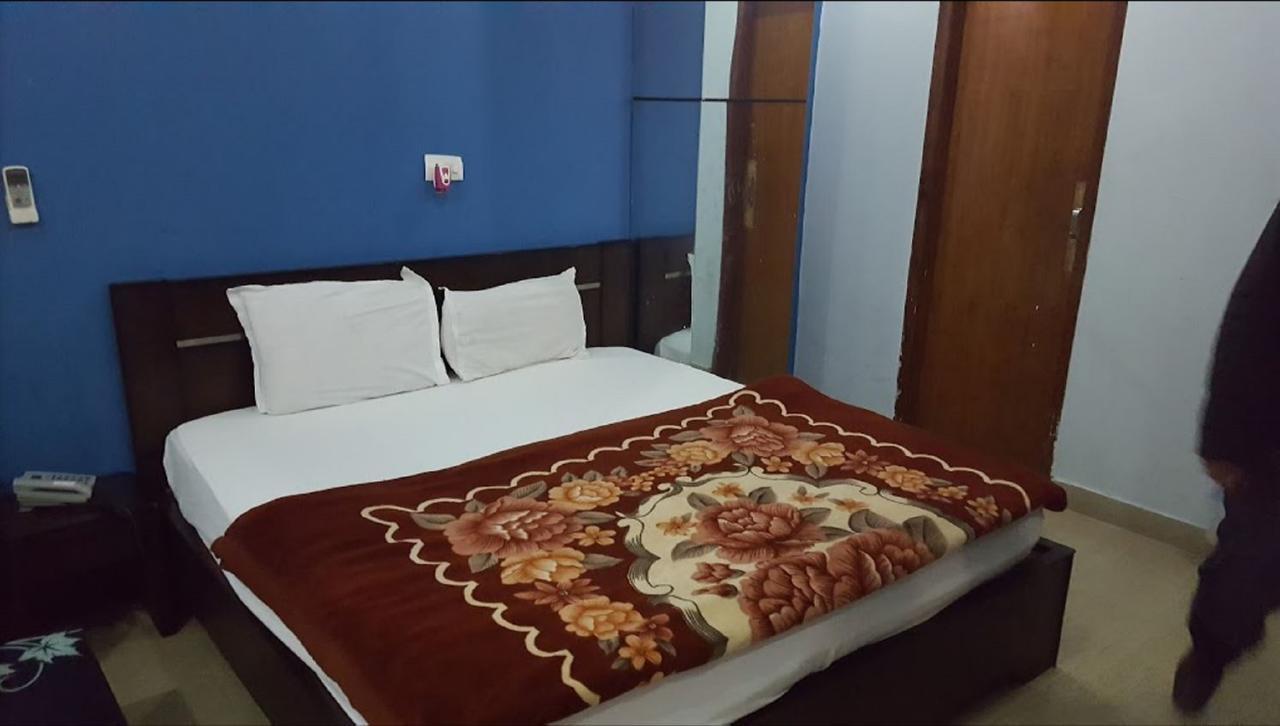 Dalamwala Hotel Jind Exteriér fotografie